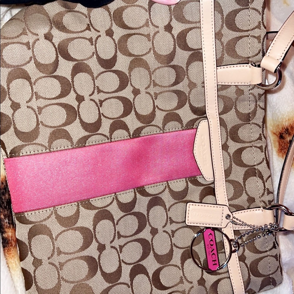 Coach purse.